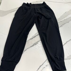 Athleta Black Salutation Jogger Size Small